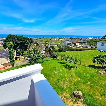 Casa de Férias Casa Costera Con Jardin Y Vistas A La Ria De