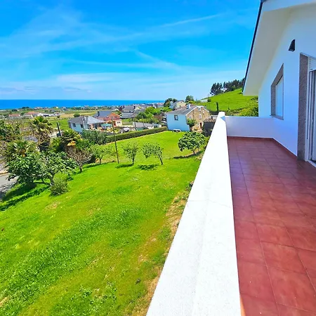 Casa de Férias Casa Costera Con Jardin Y Vistas A La Ria De *