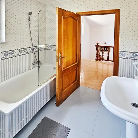 Casa Costera Con Jardin Y Vistas A La Ria De Casa de Férias